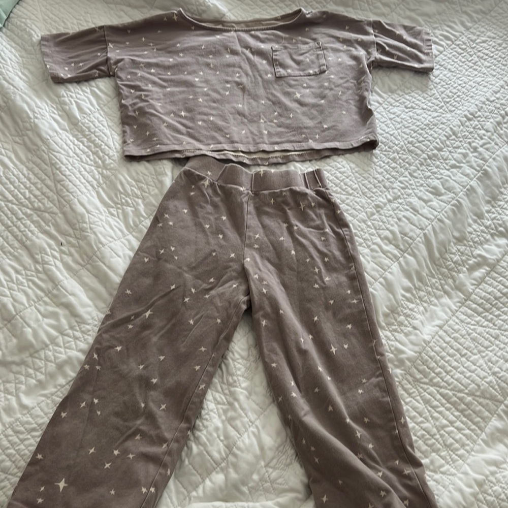 Alice and Ames star Set